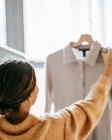 O que vender na internet no nicho de moda feminina