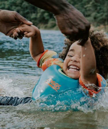 o que vender em 2026 no nicho de moda infantil